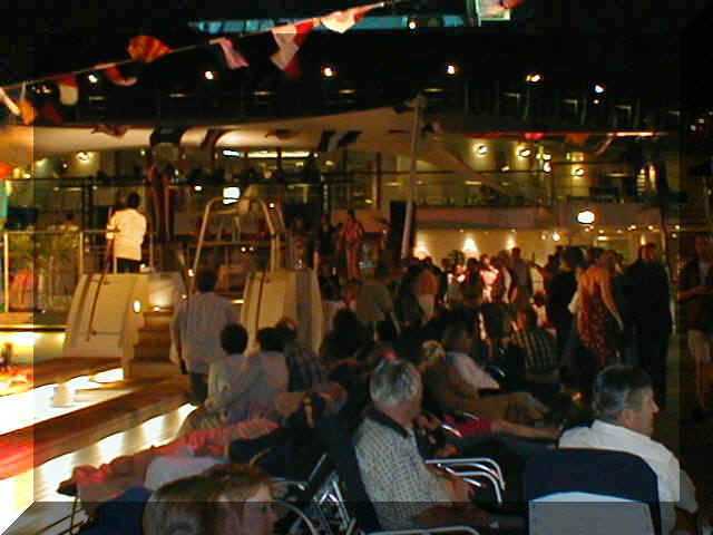 Party.jpg (59216 bytes)